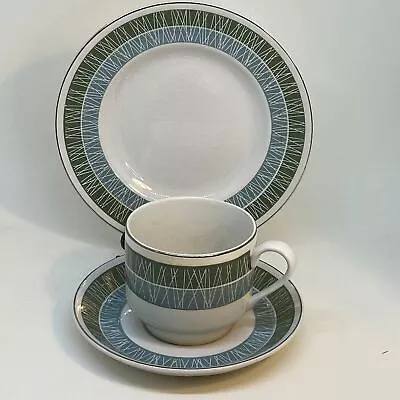 MIDWINTER Whitehill Pattern TEA CUP SET TRIO • £6.99