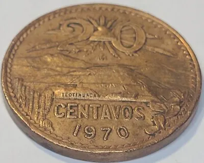 1970 Mexico 20 Centavos Brass Coin - Pyramid Of The Sun At Teotihuacán KM#440 • $2