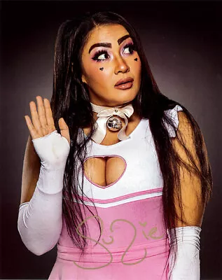 £24.99 • Buy Official Highspots - Su Yung  Suzie  Hand Signed 8x10 Photo *inc COA*