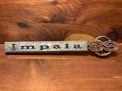 $45 • Buy Vintage OEM1967 67 CHEVROLET IMPALA GM GRILL EMBLEM 3899599