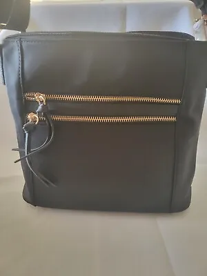 La Terre Womens Handbag  Black Nylon • $8.95
