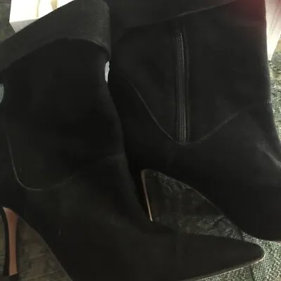 Manolo Blahnik Black Suede Boots Size 38.5 • $149