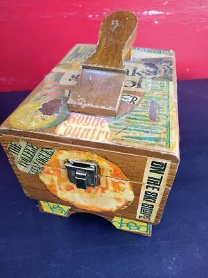 Vintage Griffin Shinemaster Oak Folk Art Shoe Shine Box W/ Accessories Tool Set • $24.95