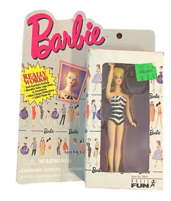 $10.25 • Buy 1995 Mattel Barbie Keychain -Original Barbie Blonde - Bathing Suit   NOS #700-0