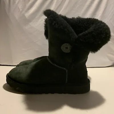 NEED BUTTON UGG Bailey Button  Suede Sheepskin  Women's Boots Black Size 6 [I9] • $21.99