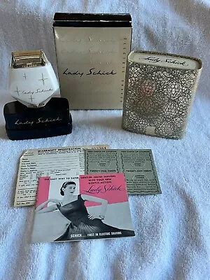 Vintage Lady Schick White & Gold Electric Razor Model 10 W/ Orig. Box  Works  • $19.95