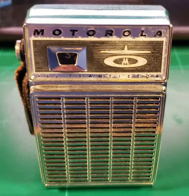 Motorola X25J Vintage '60s Portable All Transistor Chrome Radio Excellent (C2B2) • $80