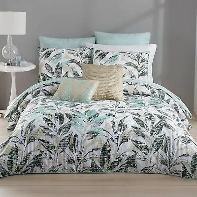 KAS Australia New In Original Packaging F/Q Duvet Cover & Shams • £95.02