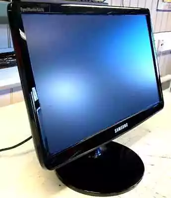 Joblot 10x Samsung E1920n 19  Monitor • £50