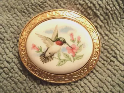 Vintage Avon  Summer Song  Painted Hummingbird Pin Brooch 1.5  Gold Tone • $2.99