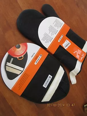 2 NEW NWT LE CREUSET Oven 14  Mitt And 12  Pot Holder Set 100% Cotton BLACK • £43.79