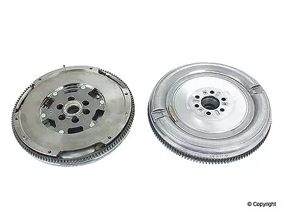 OEM LUK VW AUDI TT 1.8T TDI 6 Speed Clutch 240mm Flywheel DMF032 06A105266P • $298.50