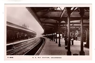Essex - Colchester Railway Station Superb Real Photo By Kingsway  (ref. 442) • £9.99