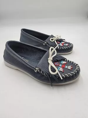 Minnetonka Wo's Sz 7.5 Thunderbird Beaded Boat Moccasin Navy Blue Leather Shoes • $34.99