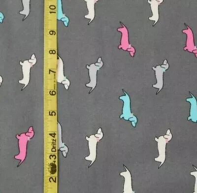 Fabric - Jo-ann  Dachshunds  Dogs Luxe Cotton Flannel - 1.972 Yards - Cute! • $29.95