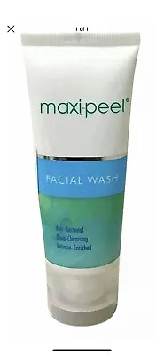 Maxi-Peel Facial Wash 25g - • £6.95