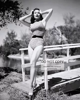 Actress Mara Corday Pin Up - 8x10 Publicity Photo (op-730) • $8.87