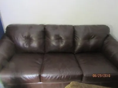 $375 • Buy Leather Sofa- Brown- Very Nice Condition!  *Gently Used- **PICK UP ONLY**