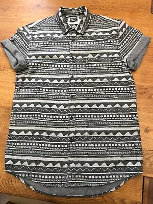 Ex-Topman Mens Grey Aztec Print 100% Cotton Short Sleeved Shirt - BNWOT • £7.99