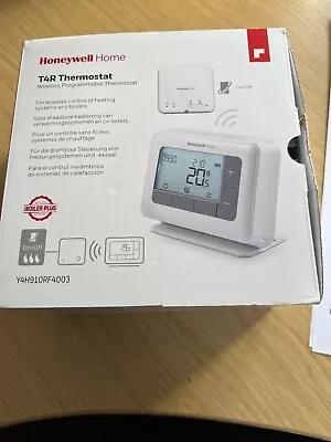 Honeywell Home T4R Wireless Programmable Thermostat - Y4H910RF4003 • £50