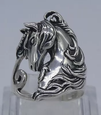 925 Silver Unicorn Ring    Q 1/2   (8 1/2)   (58 1/2)   6gms • £20