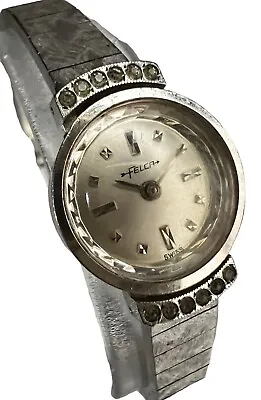 Ladies Vintage Swiss Felca Watch 17 Jewels Runs • $29.40