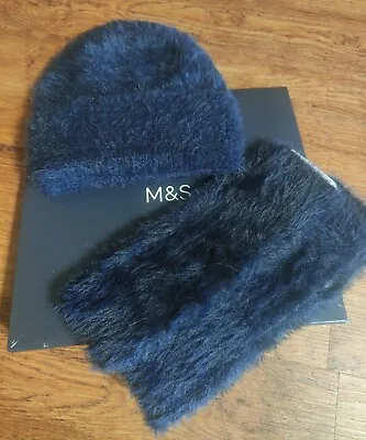 M&S Navy Fluffy Hat & Gloves Gift Set • £11.99