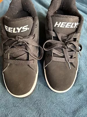 Heelys Size 7 Boys/Men’s Skate Shoes • £11.25