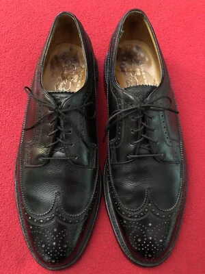 $159 • Buy Florsheim 92604 Black Calfskin Royal Imperial 5-Nail V-Cleat Wingtips 10.5D EUC