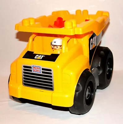 Mega Brands - Mega Bloks CAT Large Dump Truck – M14523 + 25 Blocks + 1 Driver  • $23