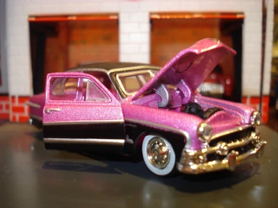 $26 • Buy 1951 51 Ford Crestliner Limited Edition 1950's Cruizer 1/64 M2 Tail Dragger 