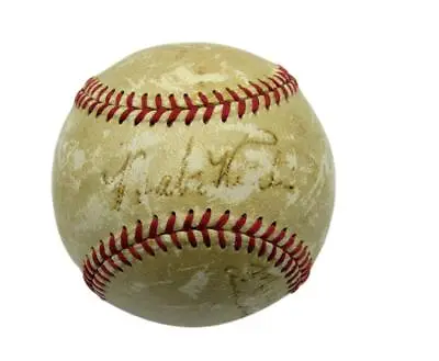 Babe Ruth HOF Signed W/ 6 Other Players Baseball New York Yankees PSA/DNA 185608 • $7900