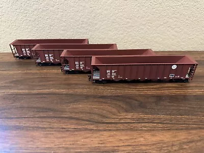 Lot Of 4 Roundhouse HO Scale BNSF 5 Bay Rapid Discharge Hoppers W/MWs & Diff. #s • $48