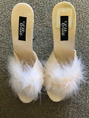 Unworn Ellie Shoes SASHA 5” Clear  Heel Marabou Feather Slippers  Sz 9 Ivory • $18