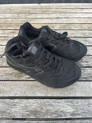 $39 • Buy Dunlop KT26 Kids Triple Black Sz USA 2 UK 1 EU 33 Boys Children’s Shoes Runners