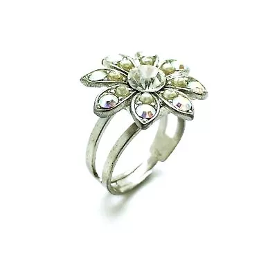 Mariana Ring Flower Shape Pearls & Clear Austrian Crystals My Treasures Coll. • $67