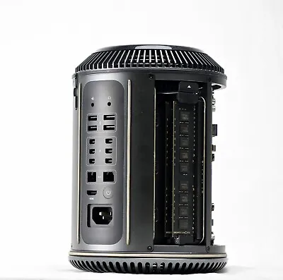 Apple MAC Pro  A1481 6-Croe Lntel Xeon E5-1650 V2 64GB 1TBSSD AMD Firepro D700 • $389.88