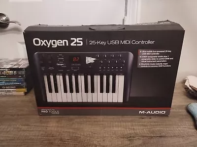 M-audio Oxygen 25 (25 Key USB Midi Controller) DJ Mixer • $39