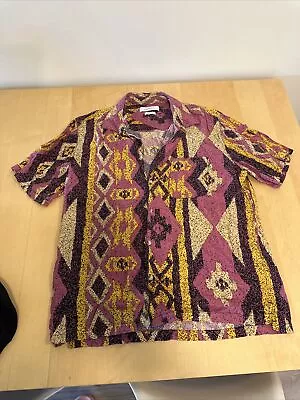 Men's Urban Outfitters Pink Orange Aztec Short Sleeve Button-Up Shirt - Size M • $14.99