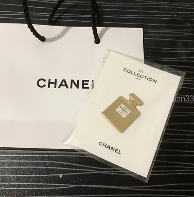 Chanel Beauté N.5 Chanel Small Golden Brooch With Paper Bag Xmas Gift • $45