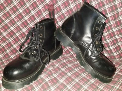 $34.99 • Buy Vintage Na Na Industrial Strength Women's Steel Toe Boots Size 5
