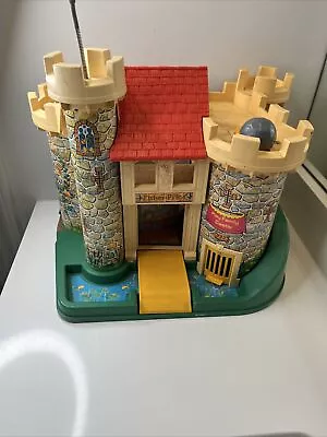 Vintage Fisher Price Little People #993 Play Family Castle 0623! • $40