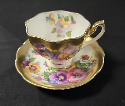 Queen Anne Teacup & Saucer Sprayed Gold Trim Pansies Fine Bone China England • $24.50