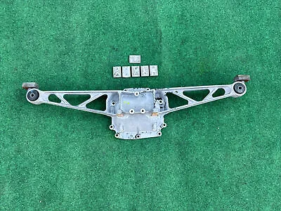 🛑 1985-1996 Chevy Corvette C4 Rear Differential Cover Dana 44 Batwing 14084009 • $530