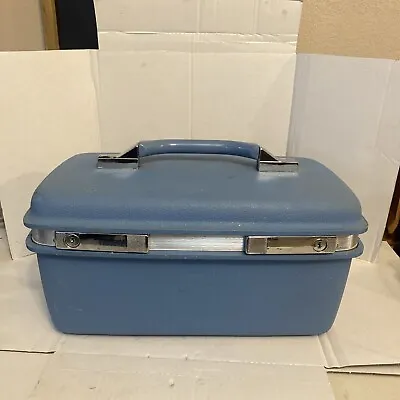 Vintage Blue Samsonite Silhouette Train Case Luggage Makeup With Tray No Key • $26.78