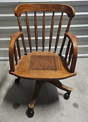 Doerner Faultless/Riverside Vintage/Antique Oak Rolling Office Chair READ! LOOK! • $159.99