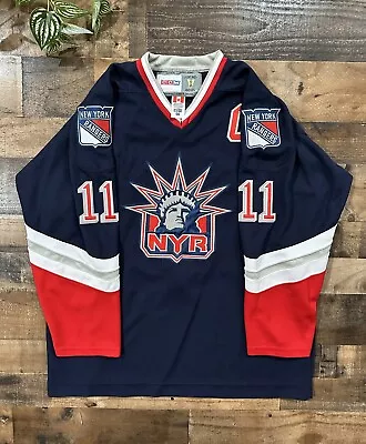 CCM Vintage Hockey Messier Ranger Statue Of Liberty Jersey • $125