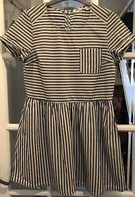 £10 • Buy Ladies Levi’s Dress S