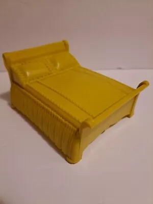 MARX Vintage Dollhouse Yellow Bedroom Furniture Double Bed Plastic  • $17.45