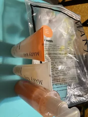 Mary Kay Peach 🍑 Satin Hands Pampering Set Full Size New In Bag Discontinued  • $15